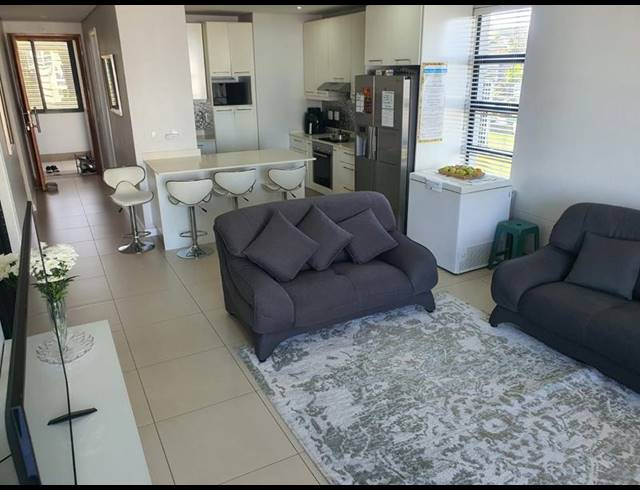 3 BEDROOM APARTMENT FOR SALE IN UMHLANGA CENTRAL